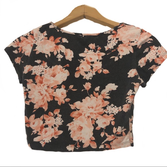 Ambiance Apparel Crop Floral Cap Sleeve Top Summer - Picture 5 of 6